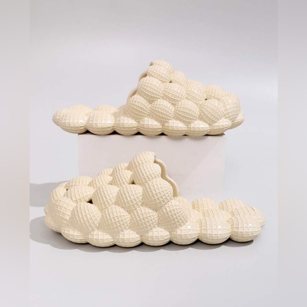 Bubble cloud slides